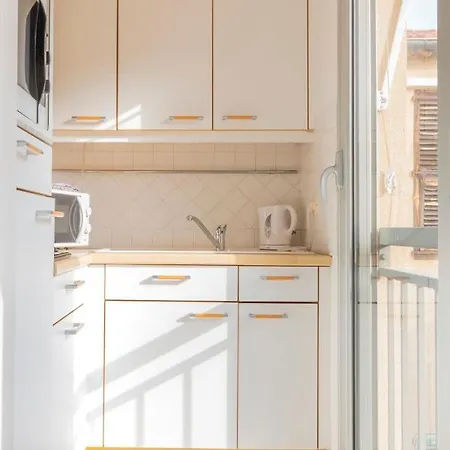 A Deux Pas Du Palais Des Festivals Cannes