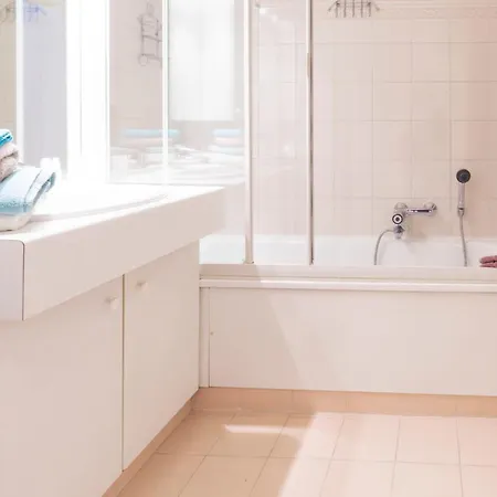 à Deux Pas Du Palais Des Festivals Appartement