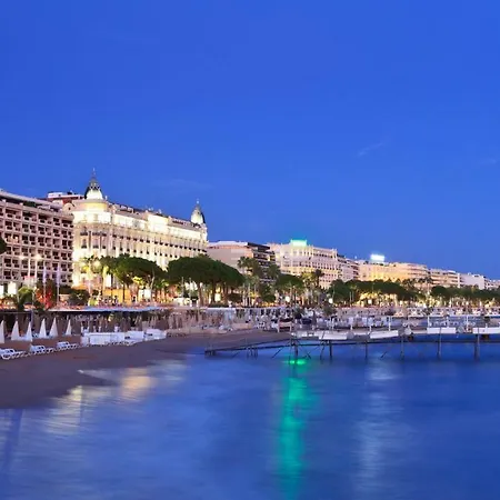 à Deux Pas Du Palais Des Festivals * Cannes